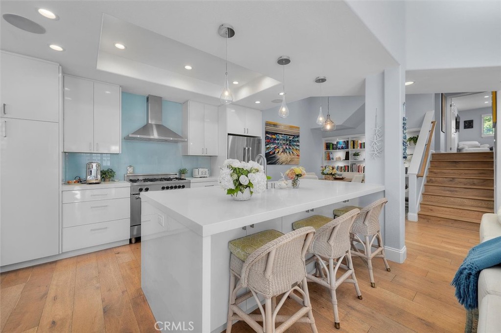 1 Coronado Court