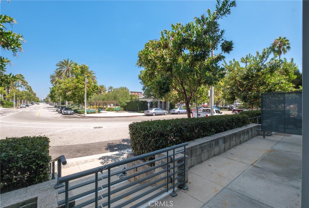 13045 Pacific Promenade 132