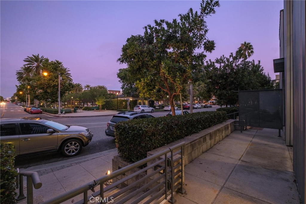 13045 Pacific Promenade 132