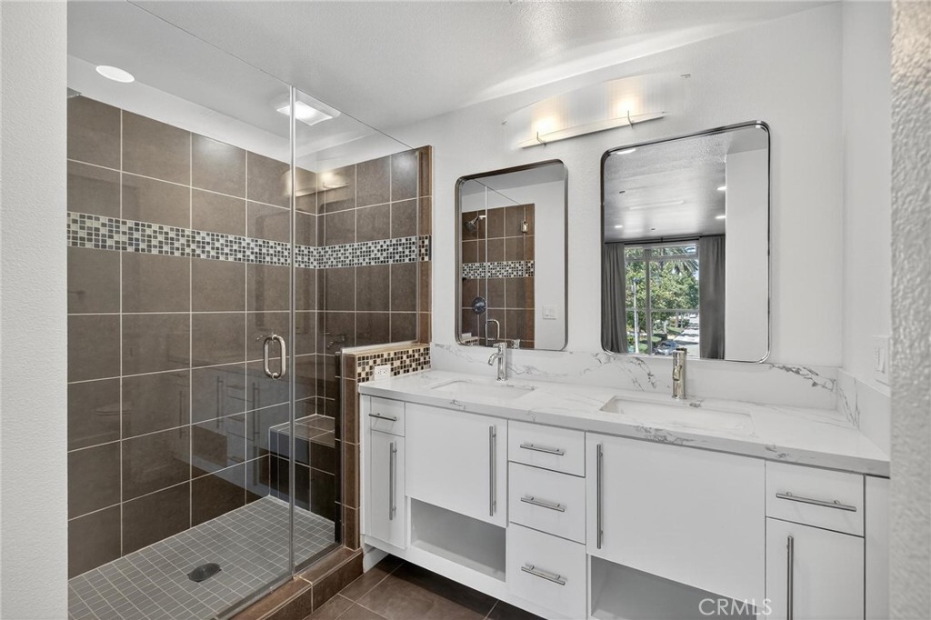 13045 Pacific Promenade 132