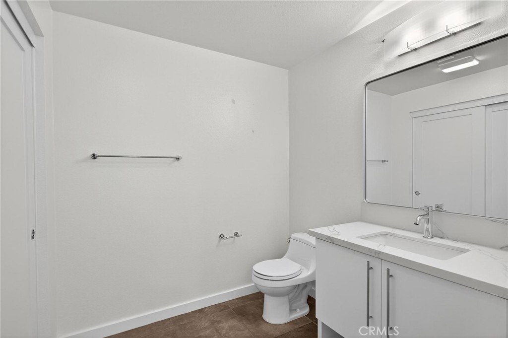 13045 Pacific Promenade 132