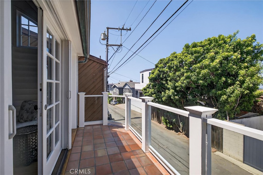 437 35th Street