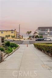 216 6th Street
