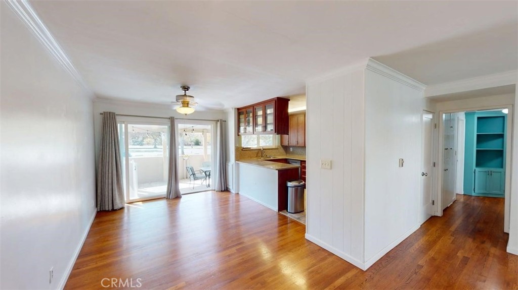 3210 Merrill 23