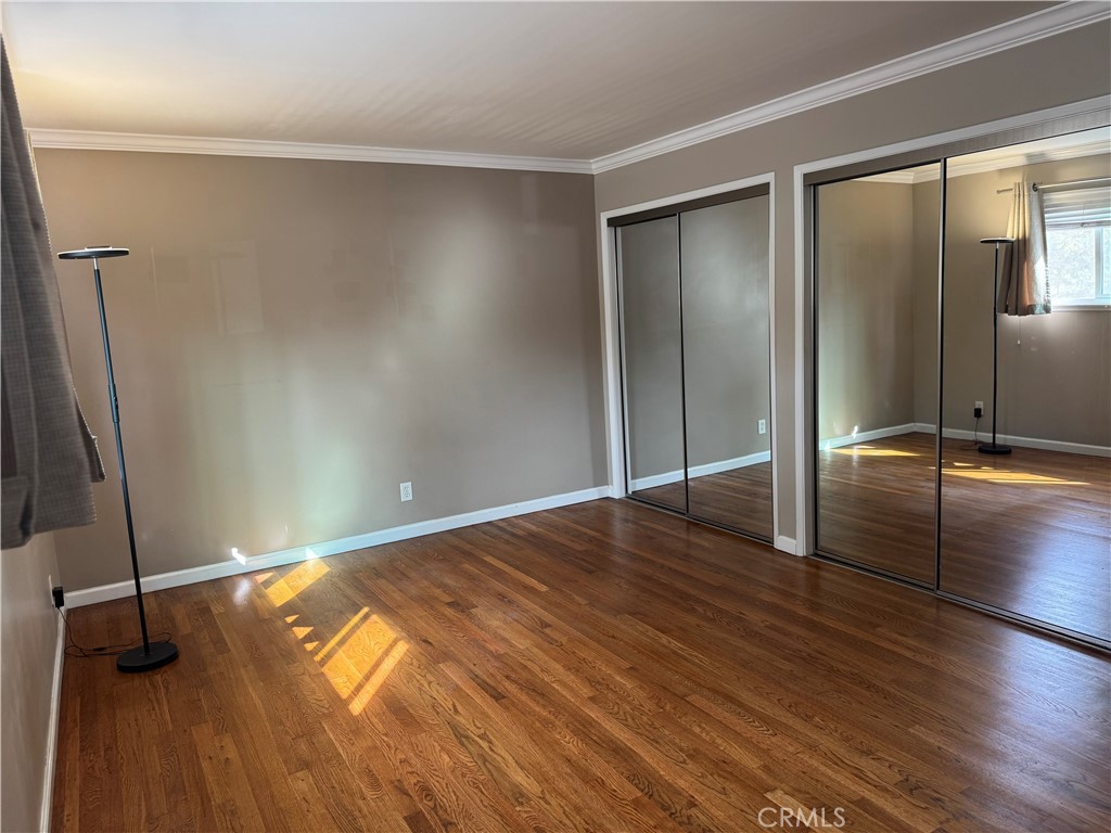 3210 Merrill 23