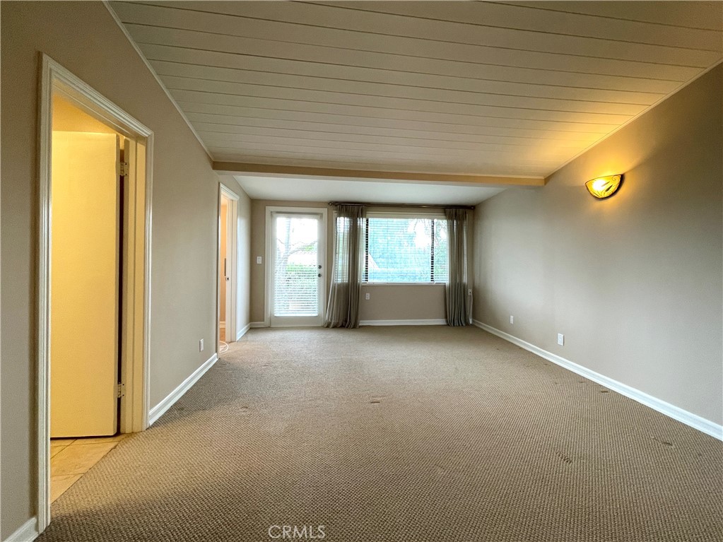 1316 Granvia Altamira