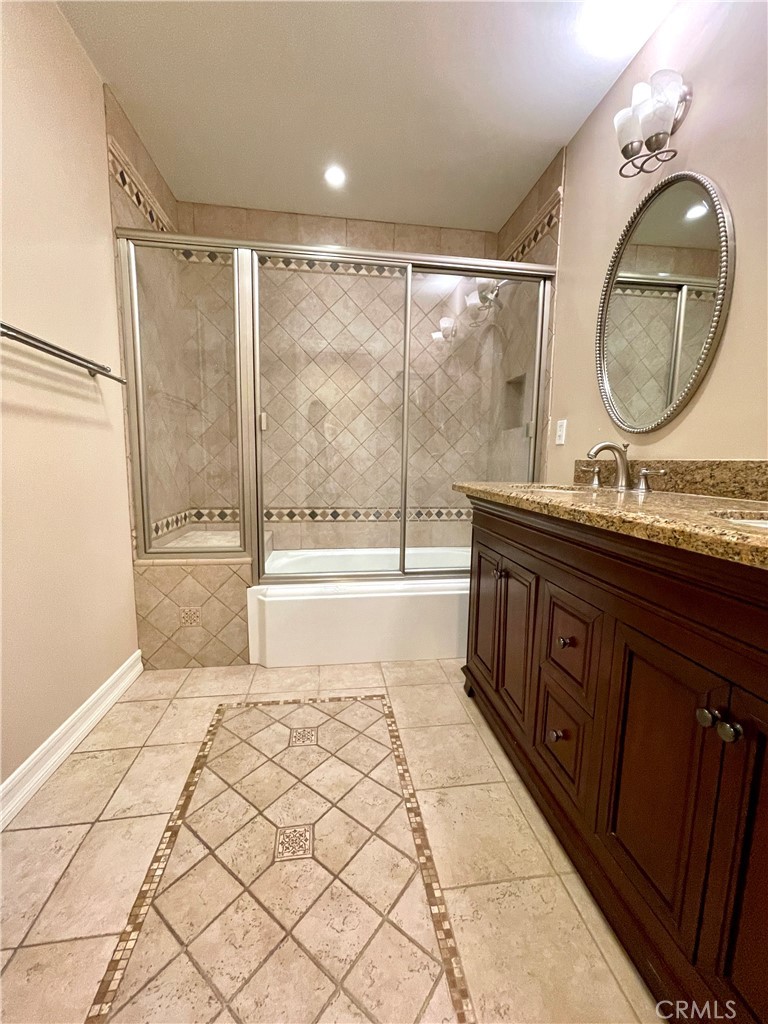 1316 Granvia Altamira