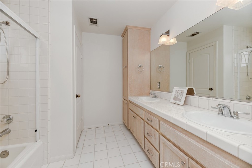 1924 Ruhland Avenue B