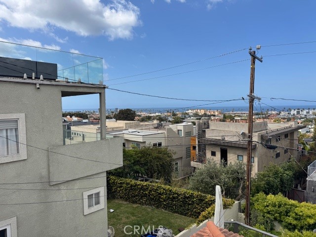 537 S Helberta Avenue