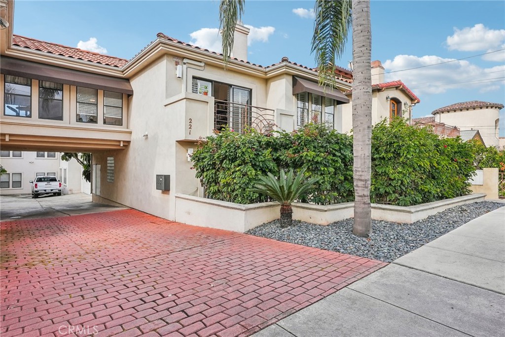 221 S Francisca Avenue Unit A