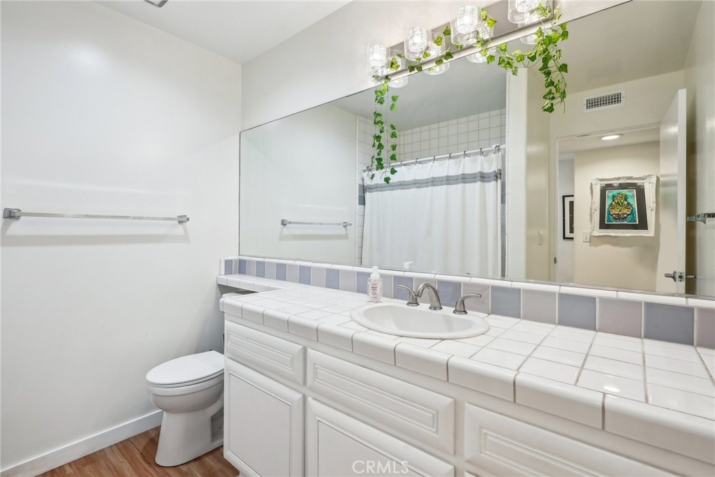 221 S Francisca Avenue Unit A