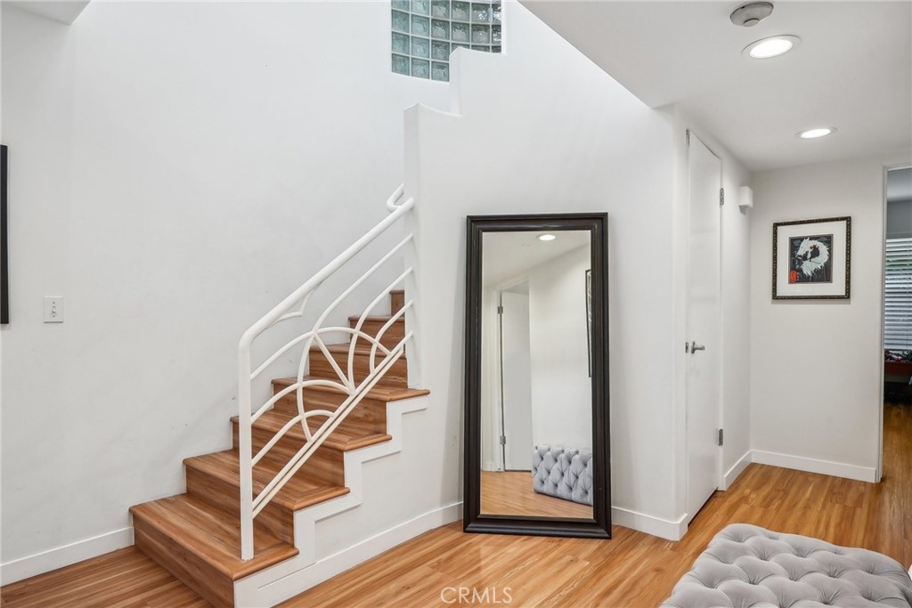 221 S Francisca Avenue Unit A