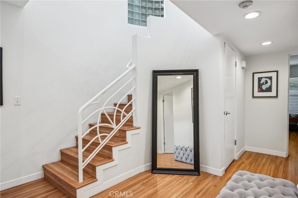 221 S Francisca Avenue Unit A