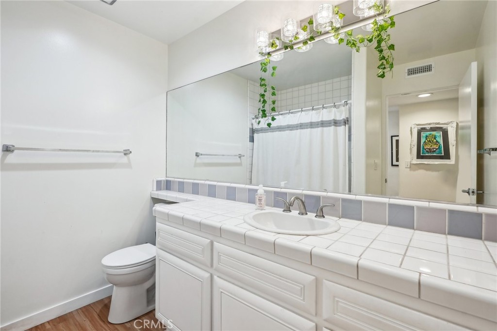 221 S Francisca Avenue Unit A