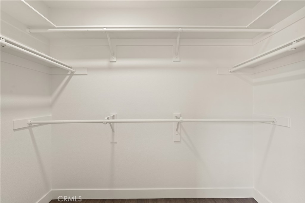 2800 Plaza Del Amo 47