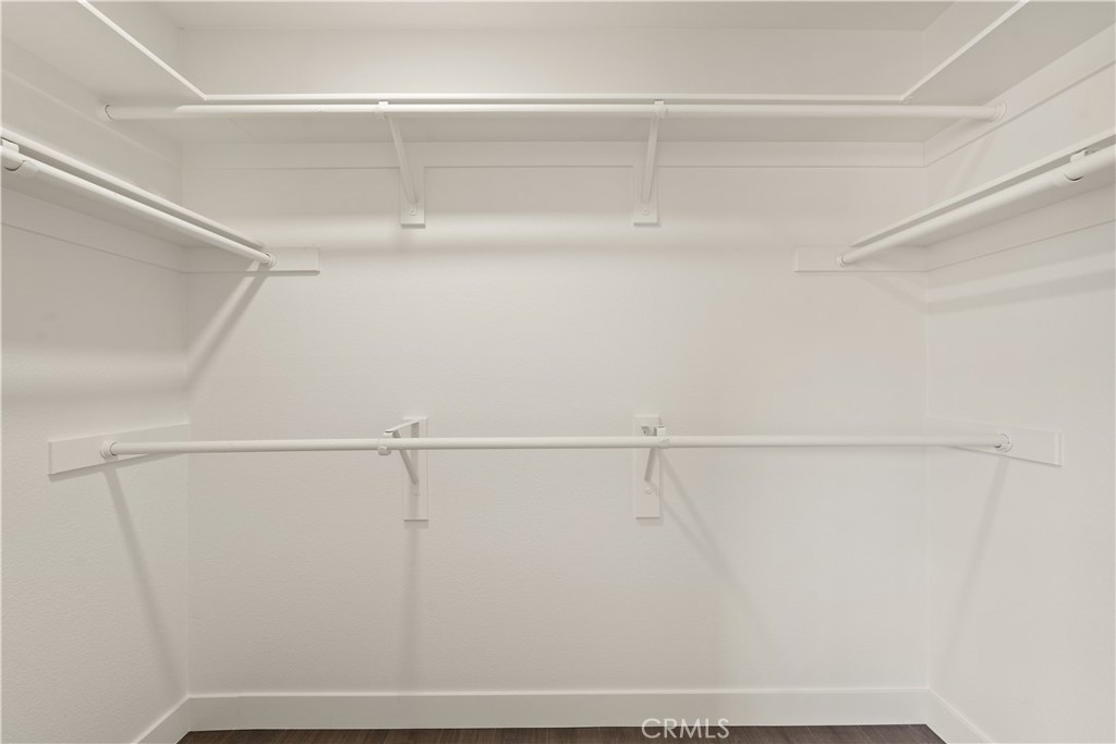 2800 Plaza Del Amo 47