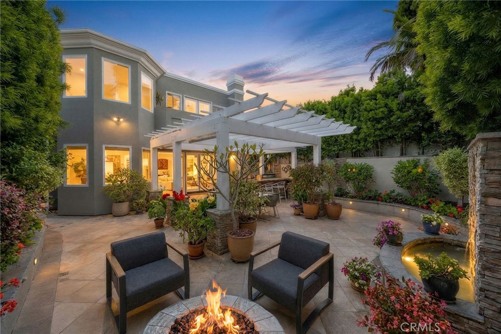721 Marine Avenue