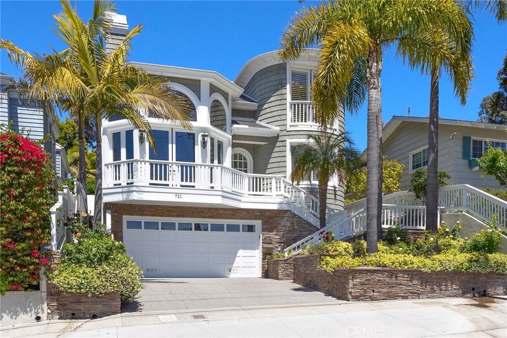 721 Marine Avenue