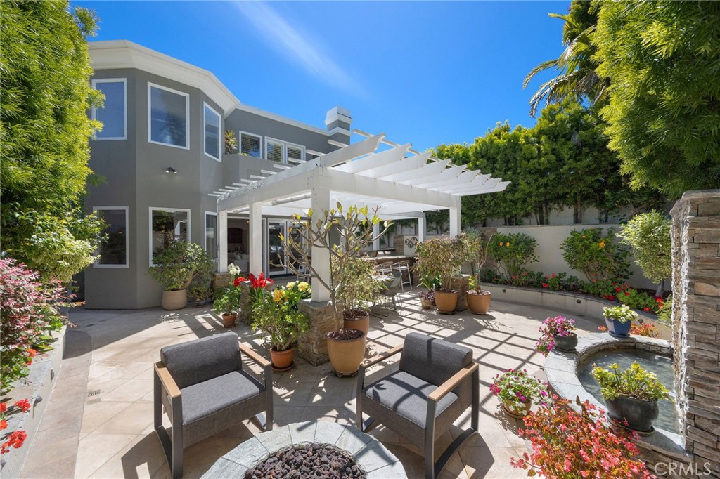 721 Marine Avenue