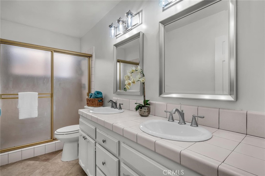1731 Spreckels