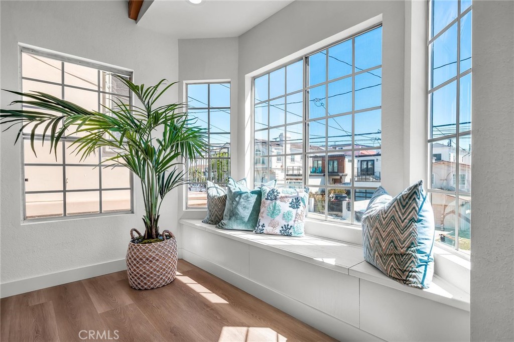 1731 Spreckels