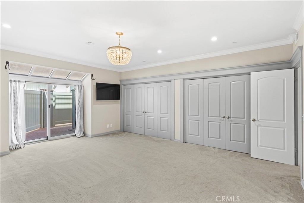 512 Esplanade 103