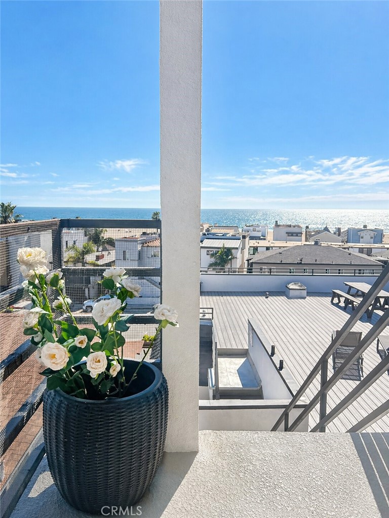 2124 Hermosa Avenue 6