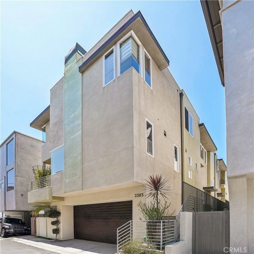 2303 Vista Drive