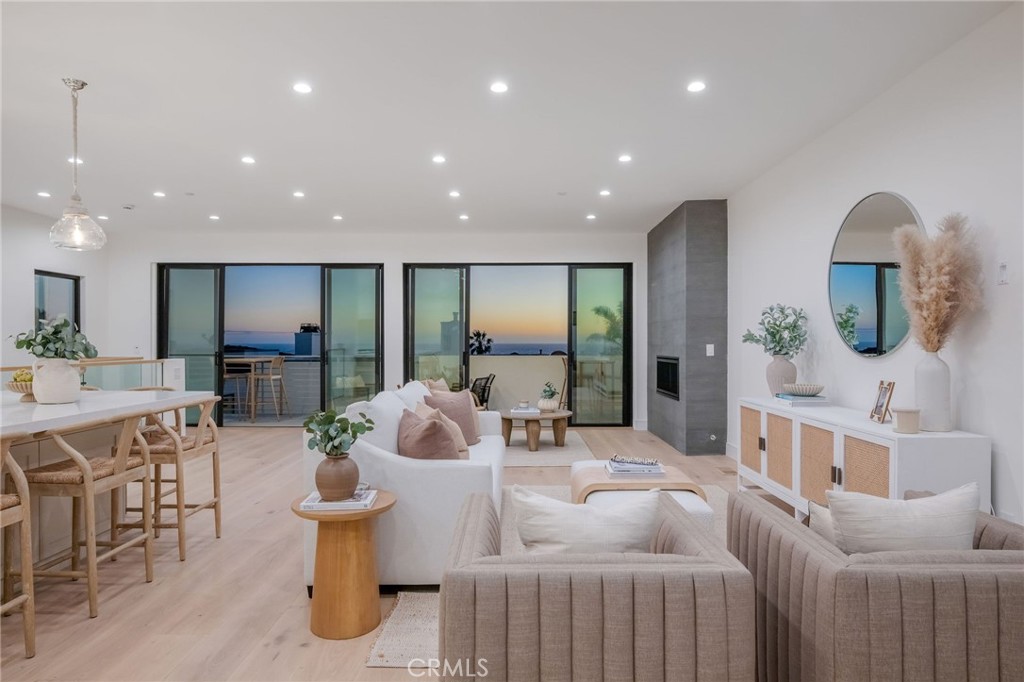 89 Bayview