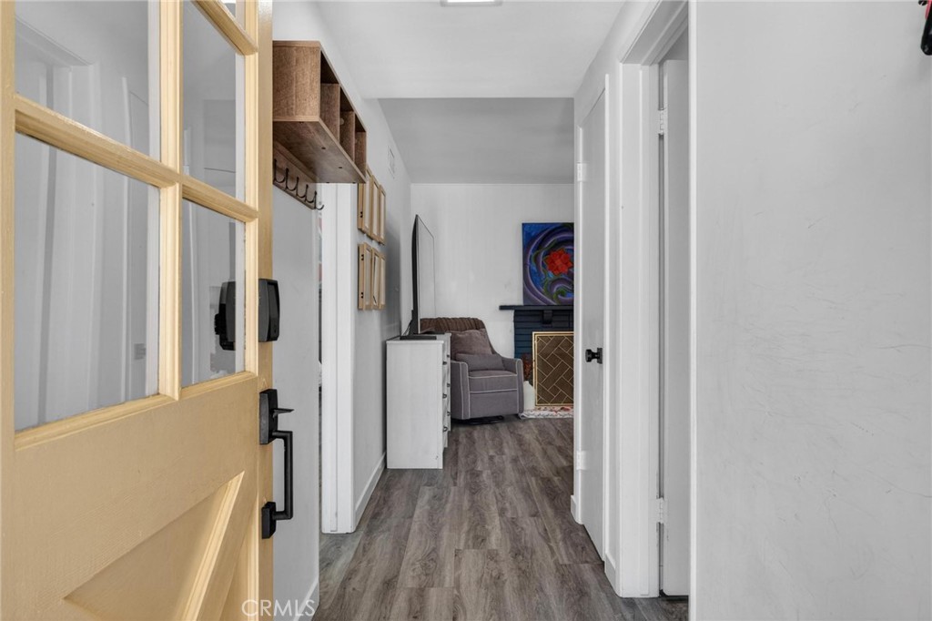 16916 S Catalina