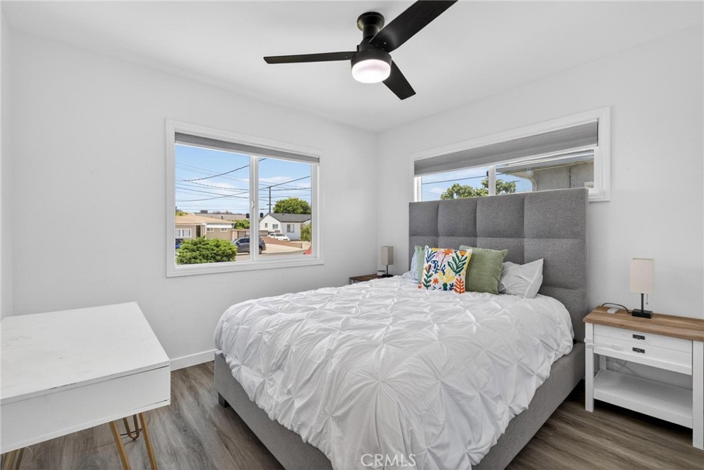16916 S Catalina