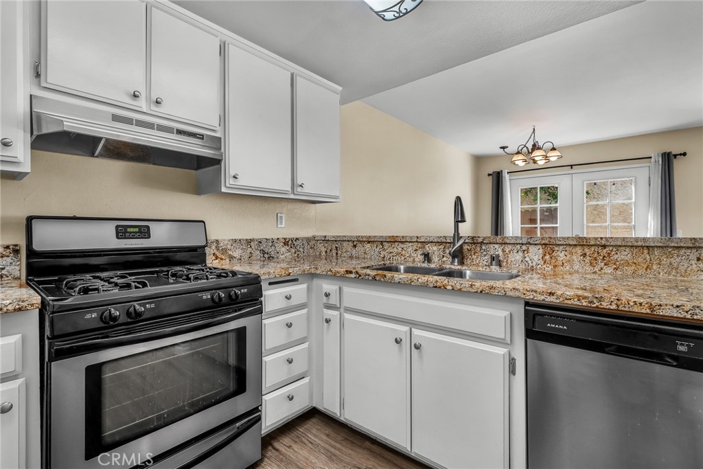 13701 Hubbard Street 18