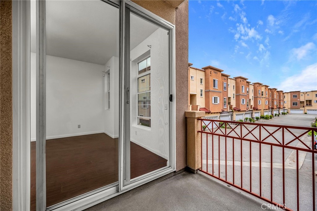 13643 Foster 2
