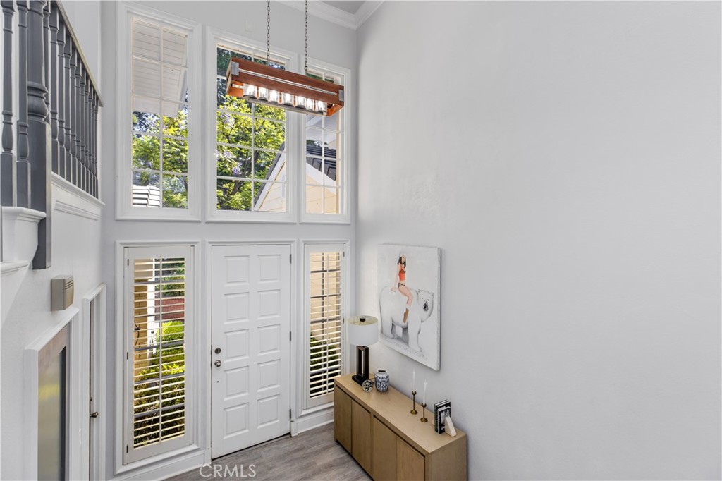 2254 The Terrace