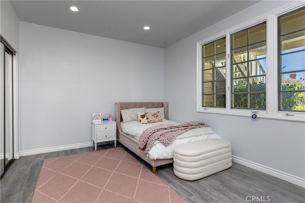 2254 The Terrace
