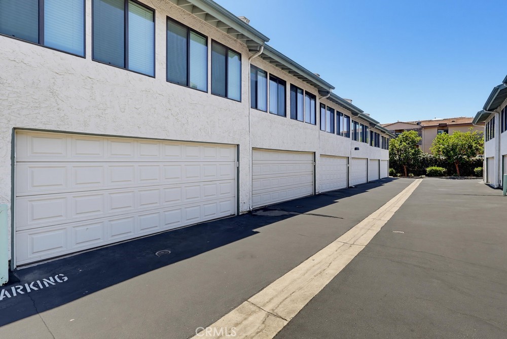 5269 Colodny Drive 7
