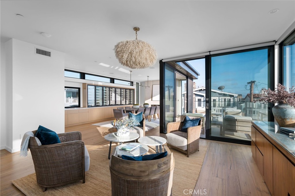 232 6th Street