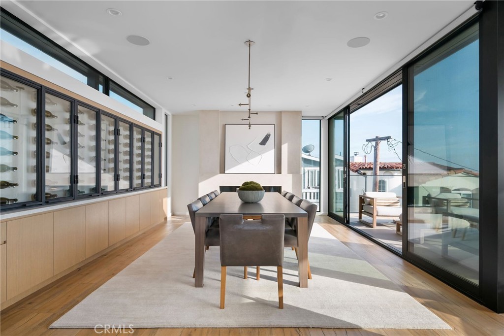 232 6th Street