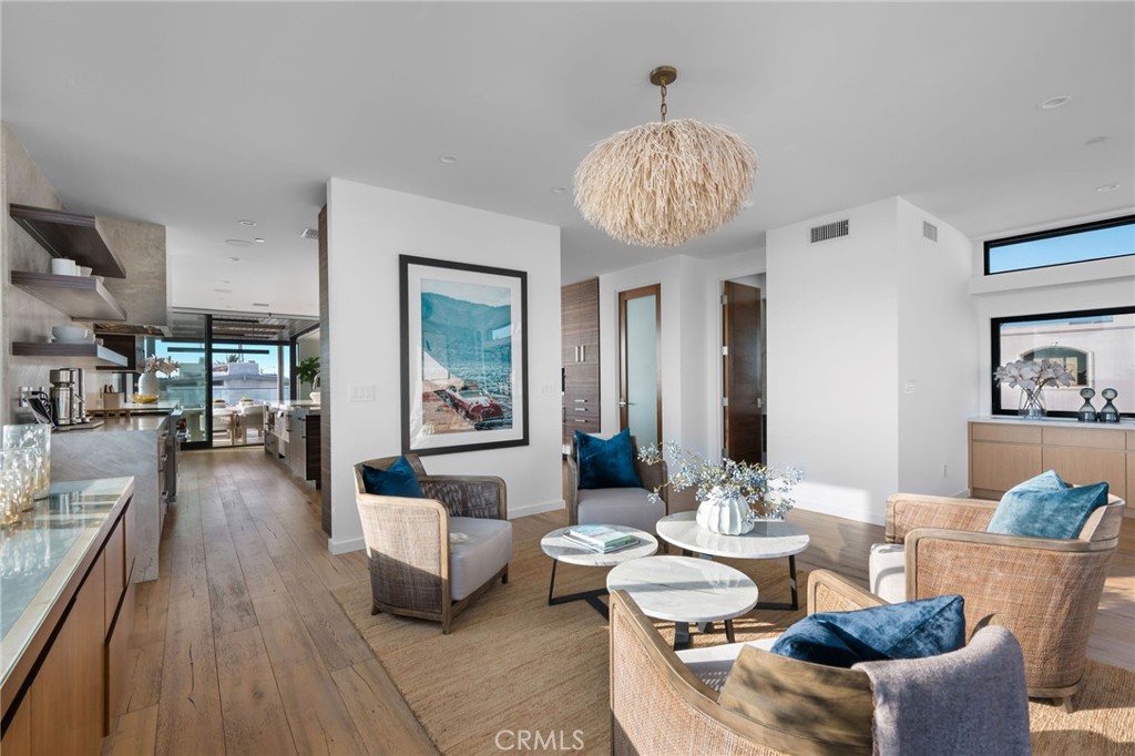 232 6th Street