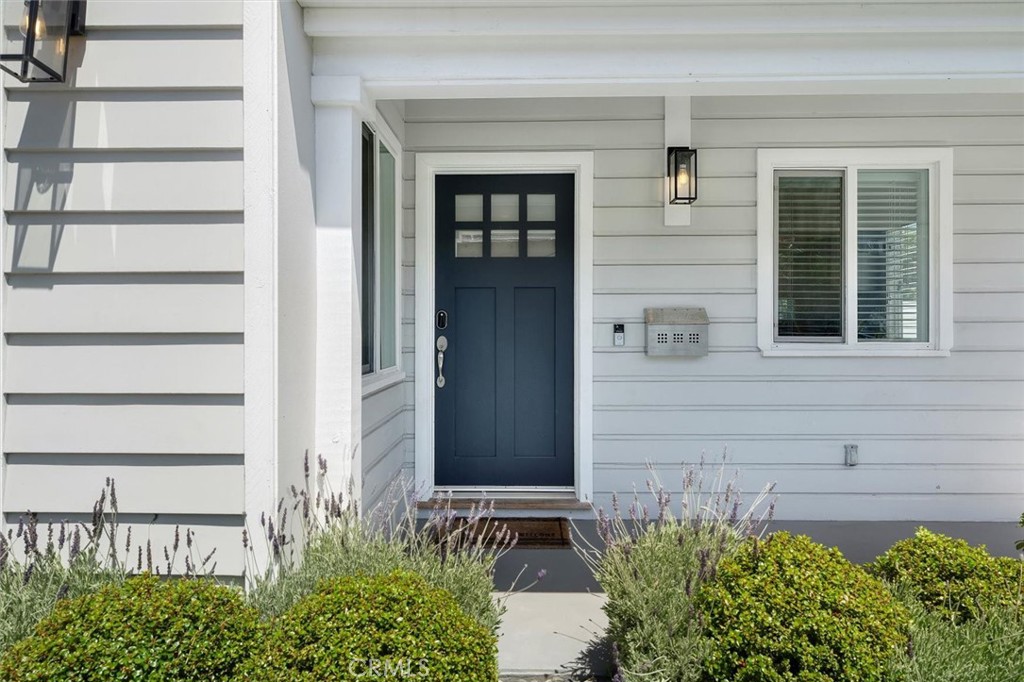 1430 Bonnie Brae