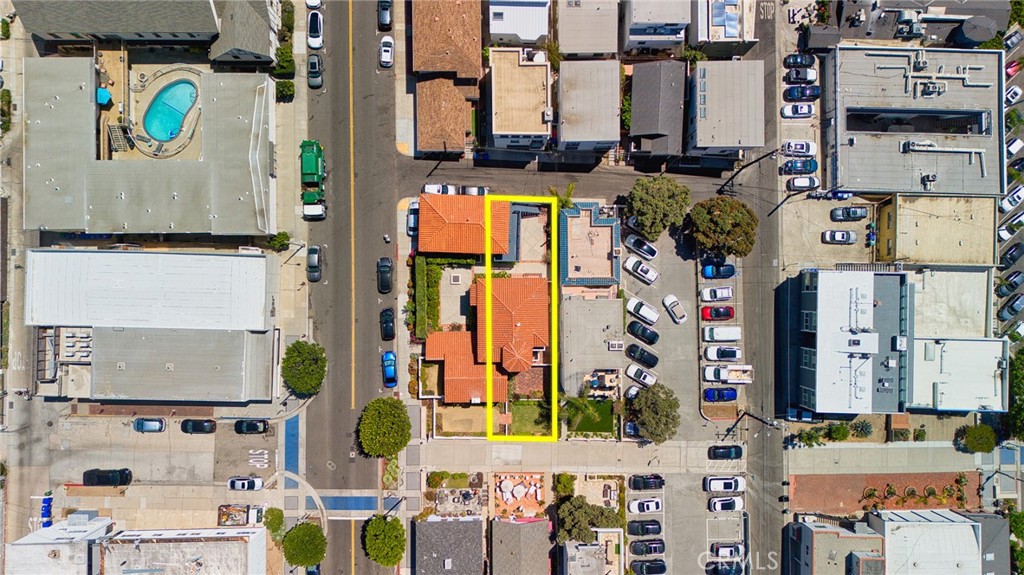 228 10th Street