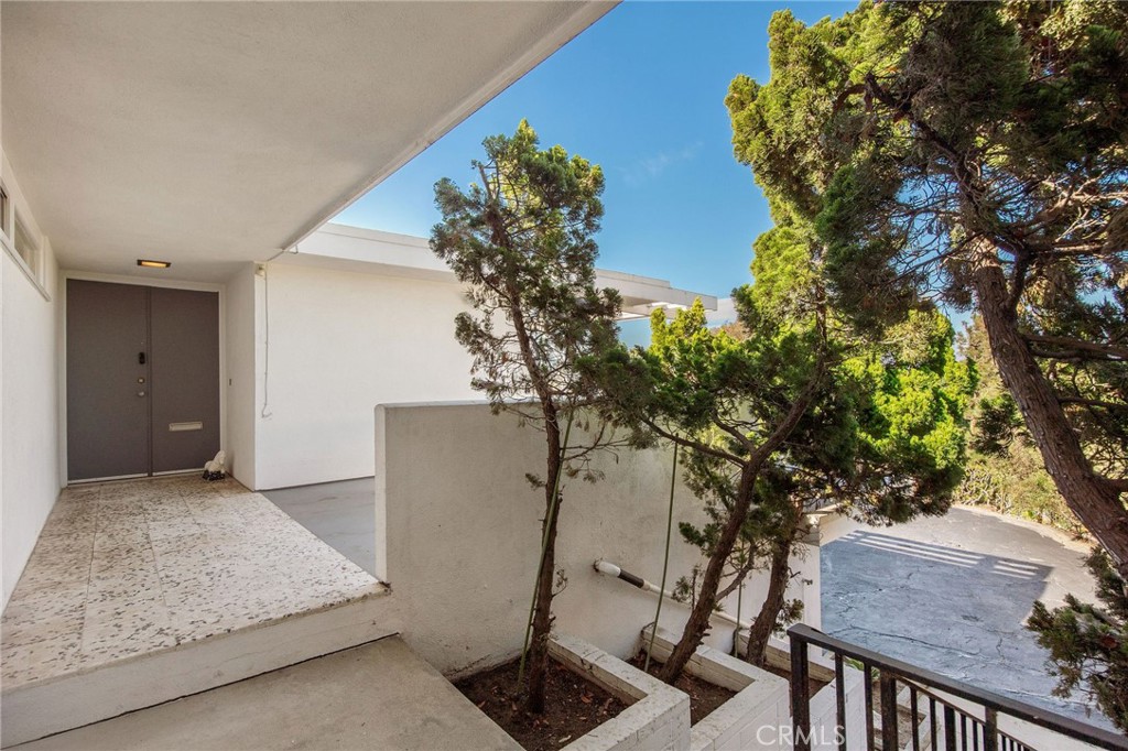 1142 Ronda