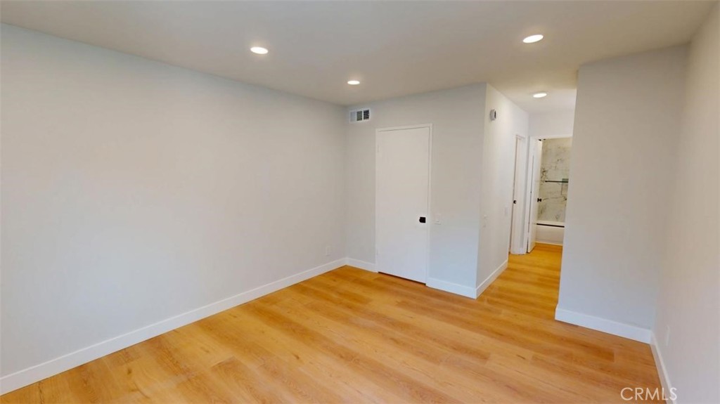 5460 White Oak Avenue D102