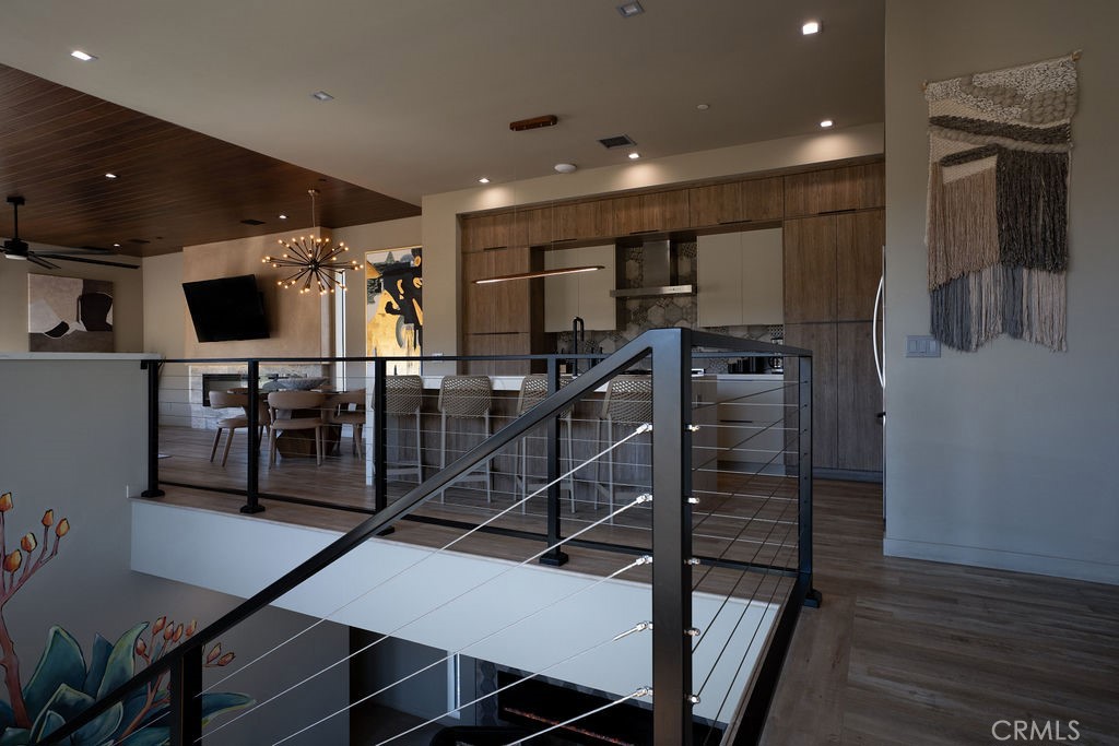 6736 Mount Shasta