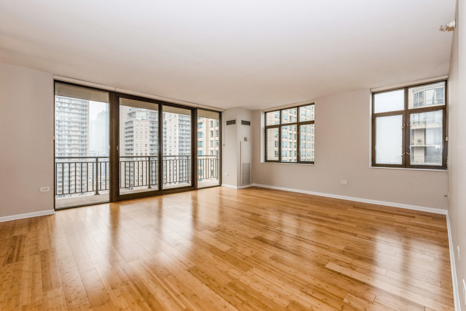 630 N STATE Street Unit: 2508