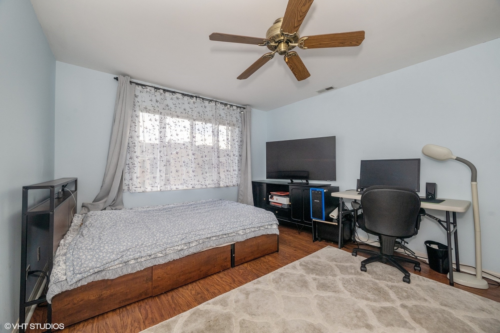 5357 N East River Road Unit: 803