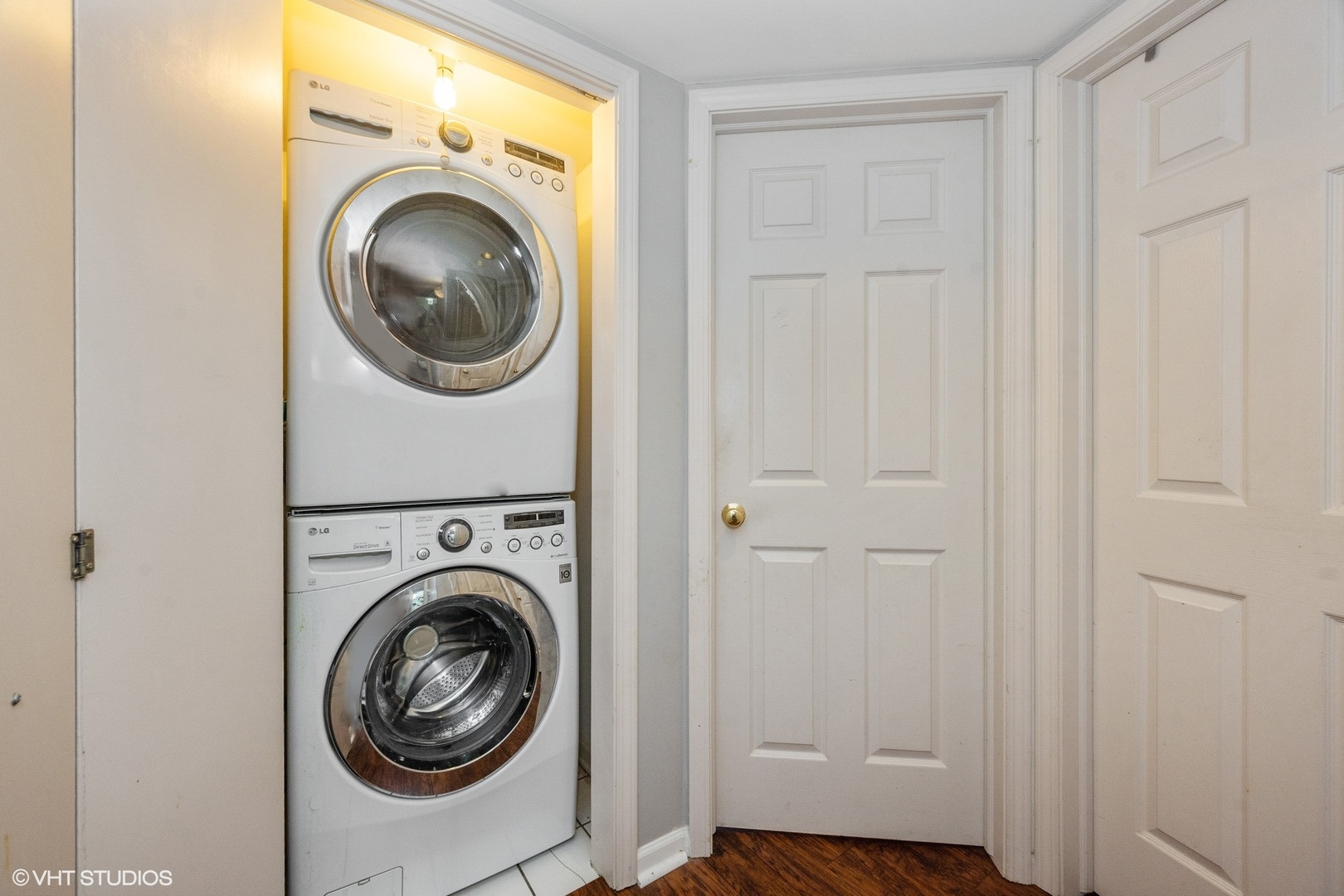 5357 N East River Road Unit: 803