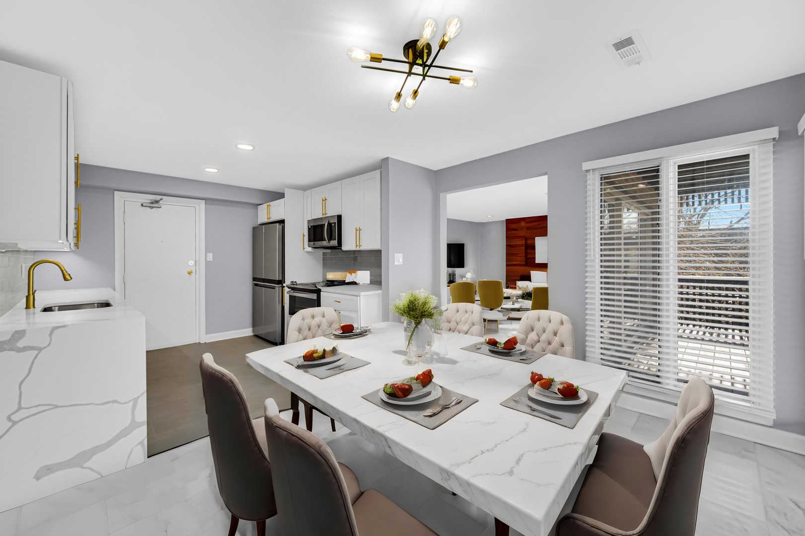 1915 Tanglewood Drive Unit: 2D