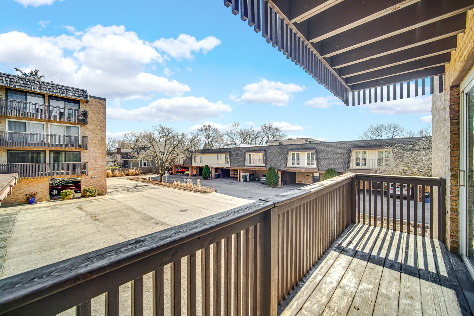 1915 Tanglewood Drive Unit: 2D