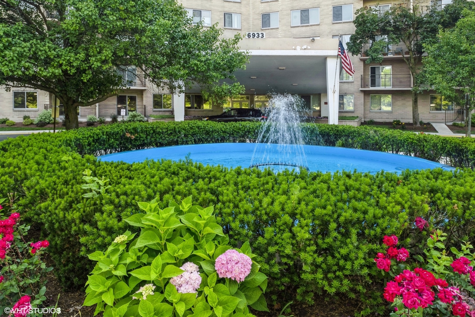 6933 N Kedzie Avenue Unit: 1013